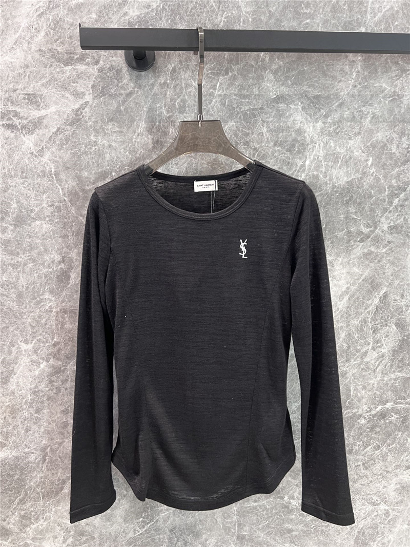 Y51 round neck t-shirt