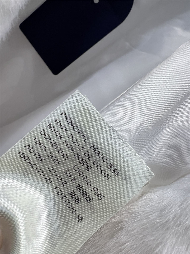 l0vis Vvtt0n lv eco-friendly fleece jacket