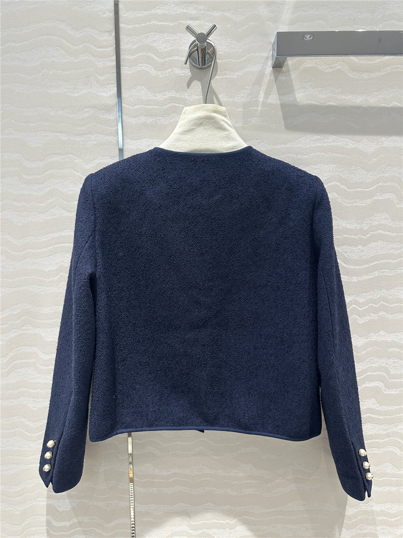 D10r crew neck small coat