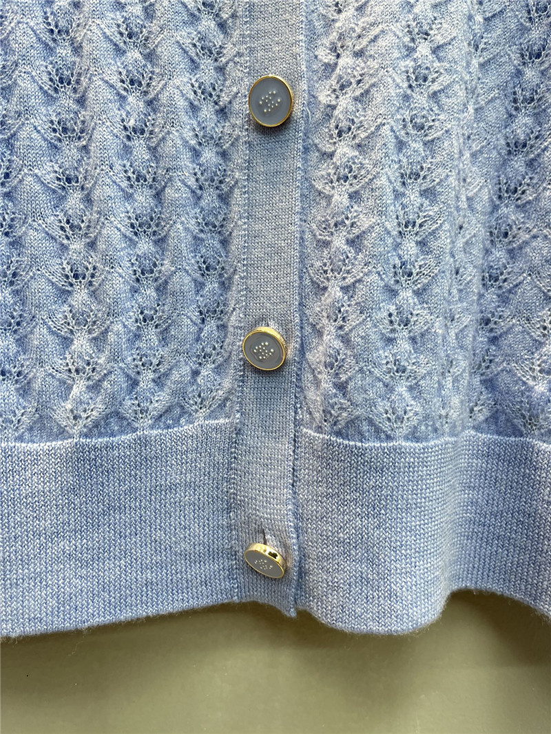 Ch**el cable-knit crop cardigan blue
