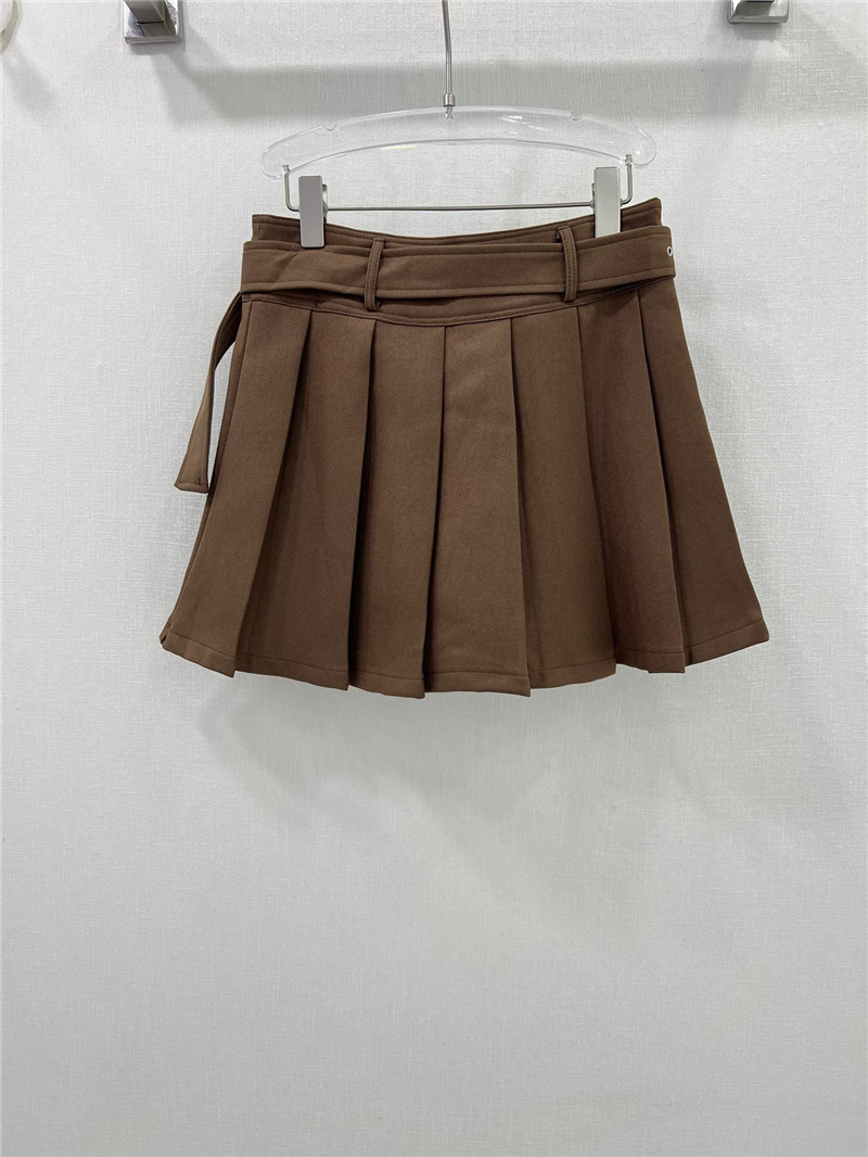 Pra*a pleated skirt