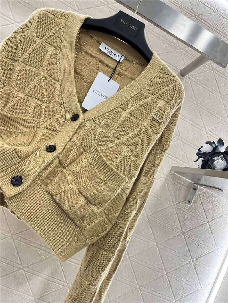 Va1e*ntin0 toile iconographe cardigan in beige