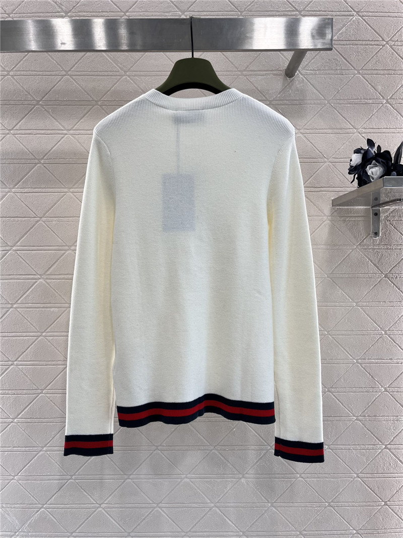 Gvc*1 stripe hem rib wool pullover in white