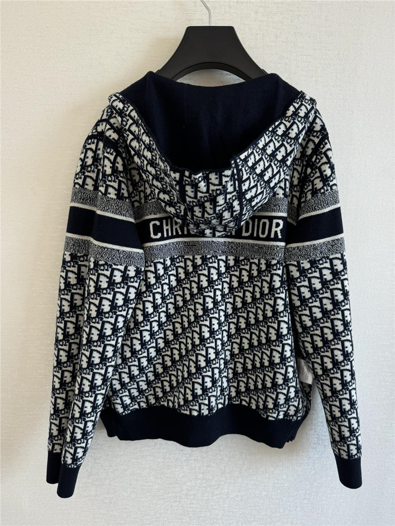 D10r reversible jacket