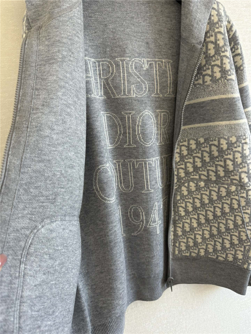 D10r reversible jacket