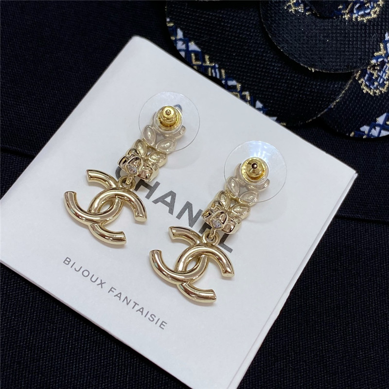 Ch**el wheat ear double c earrings