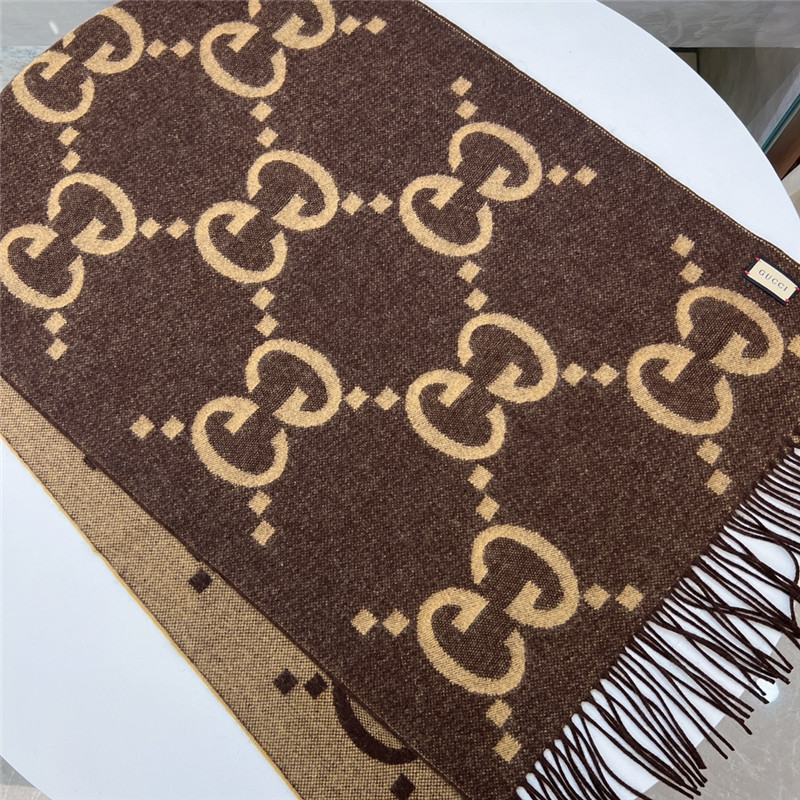 Gvc*1 cashmere jacquard scarf