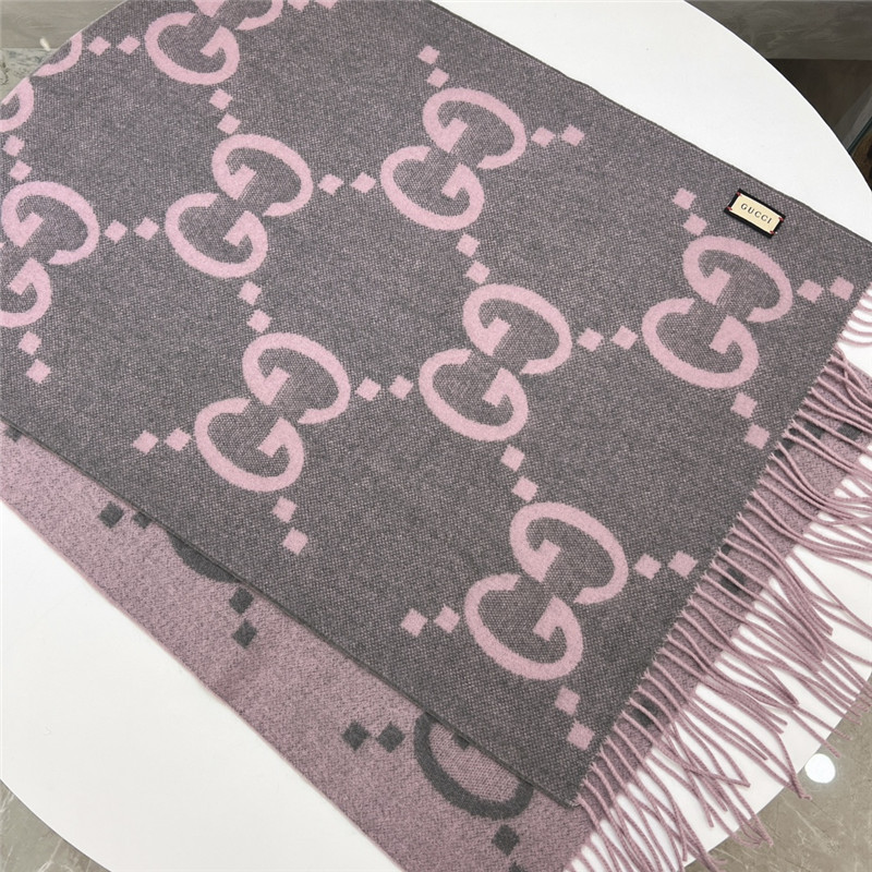 Gvc*1 cashmere jacquard scarf