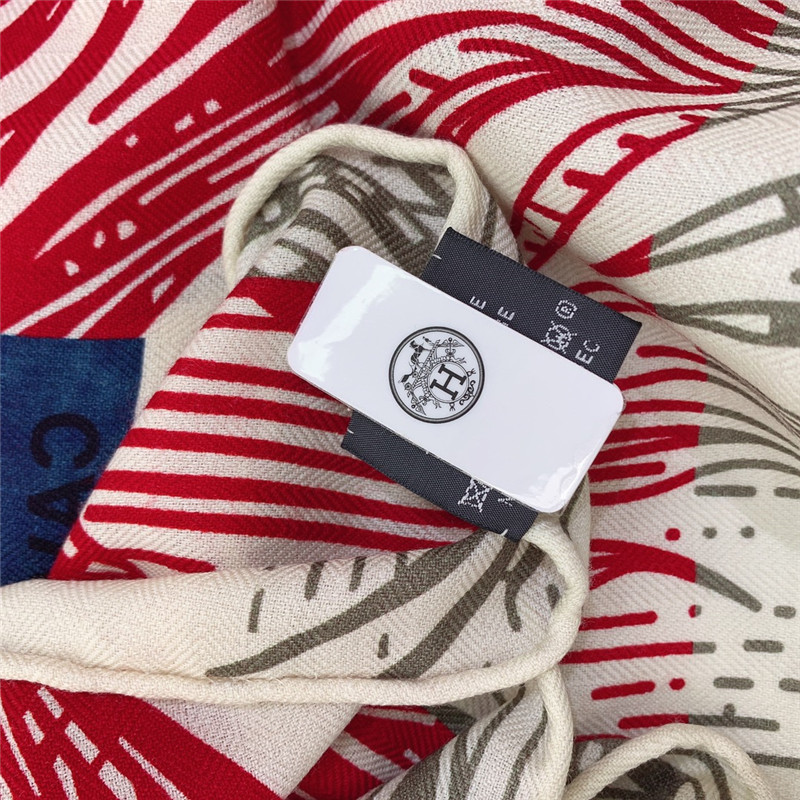 H**me5 double-sided same color square scarf