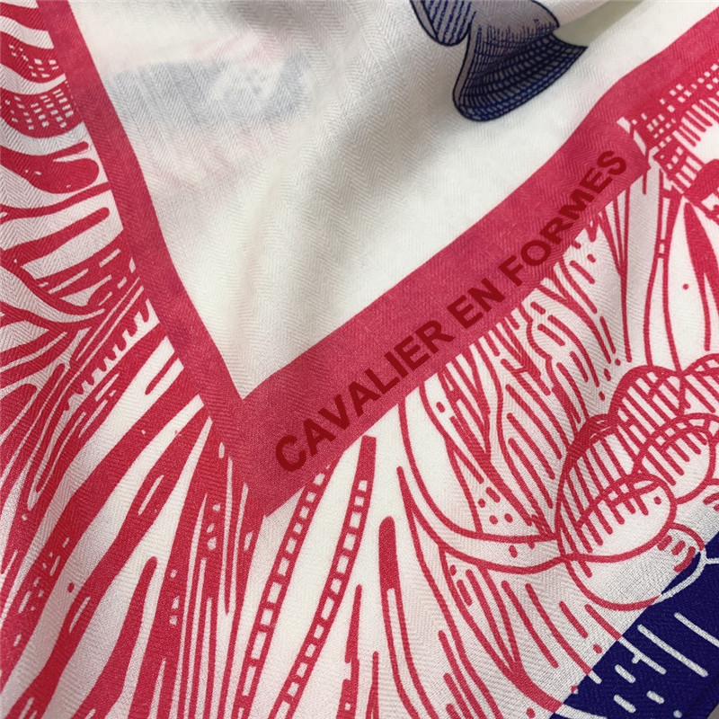 H**me5 double-sided same color square scarf