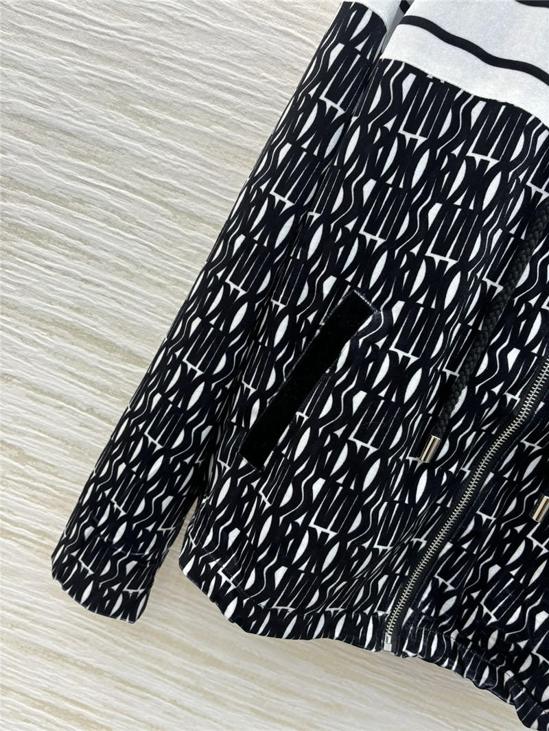 D10r black velvet tracksuit