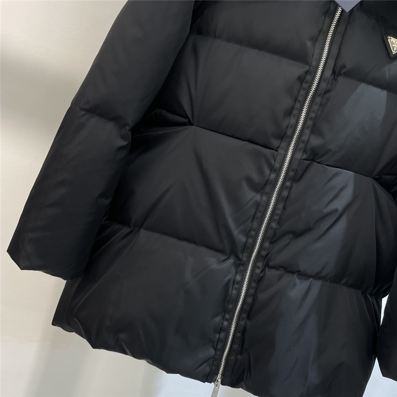 Pra*a hooded down jacket
