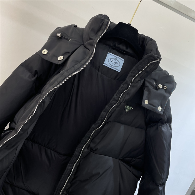 Pra*a hooded down jacket