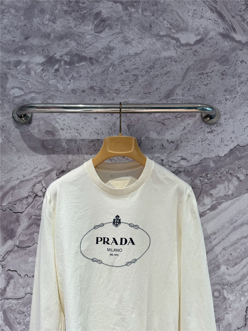 Pra*a printed long sleeve t-shirt