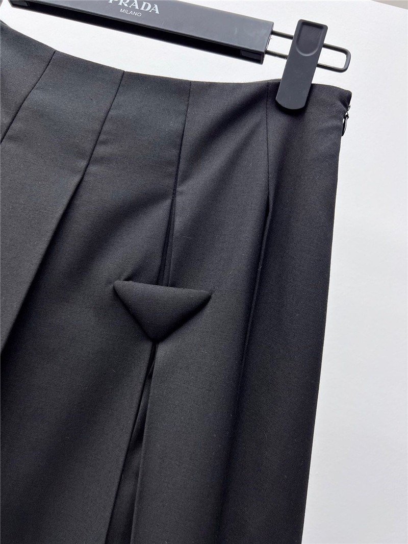 Pra*a wool slit skirt