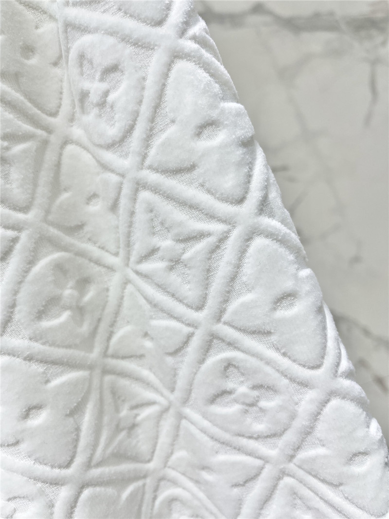 l0vis Vvtt0n lv casual pants