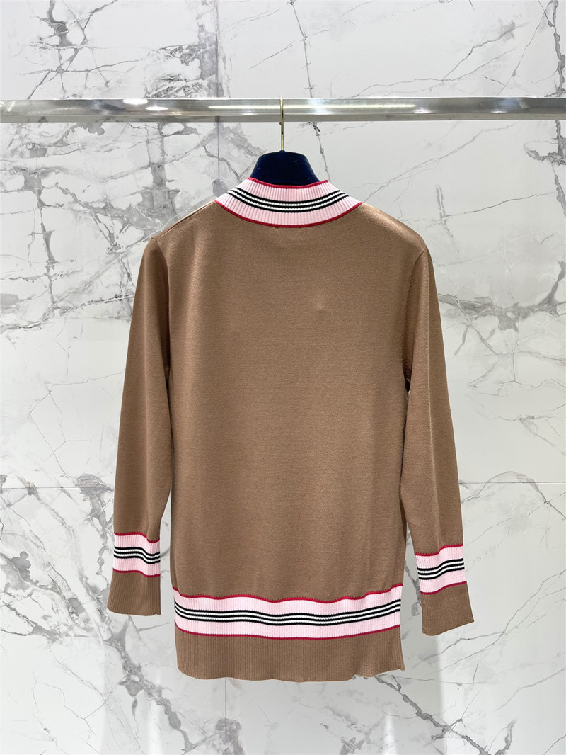 Bv*b*rry v-neck belt strap skirt rib sweater beige