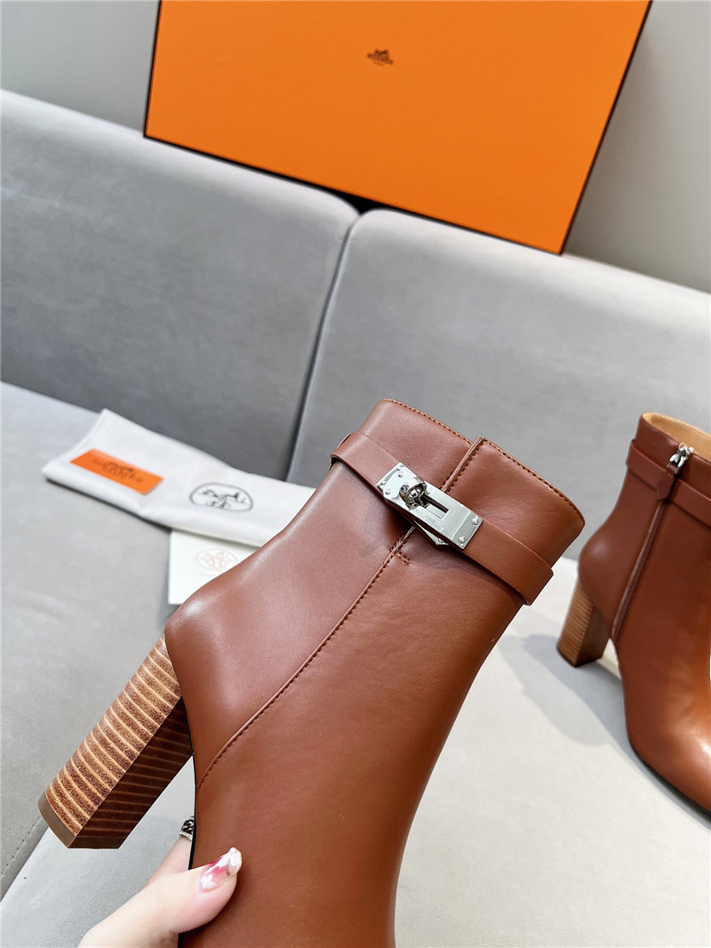 H**me5 saint germain women’s ankle boot in brown