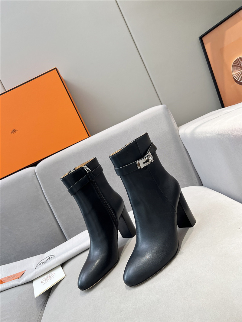 H**me5 saint germain women’s ankle boot