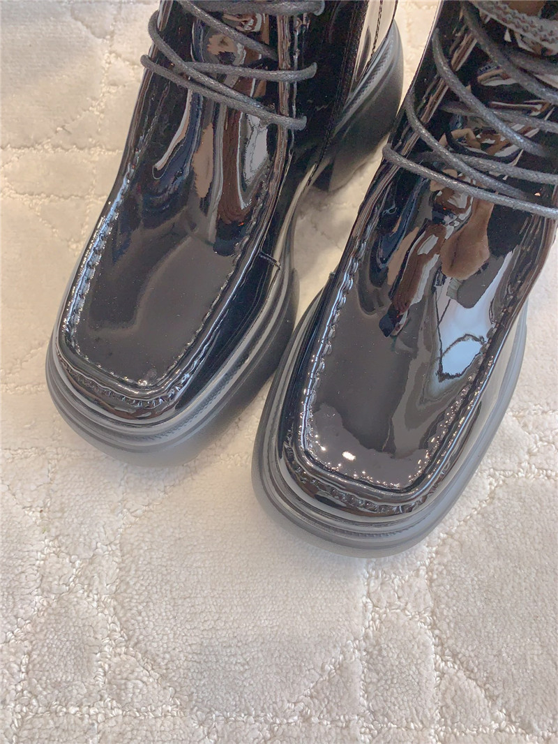 roger vivier D1am0nd buckle patent leather ankle boots