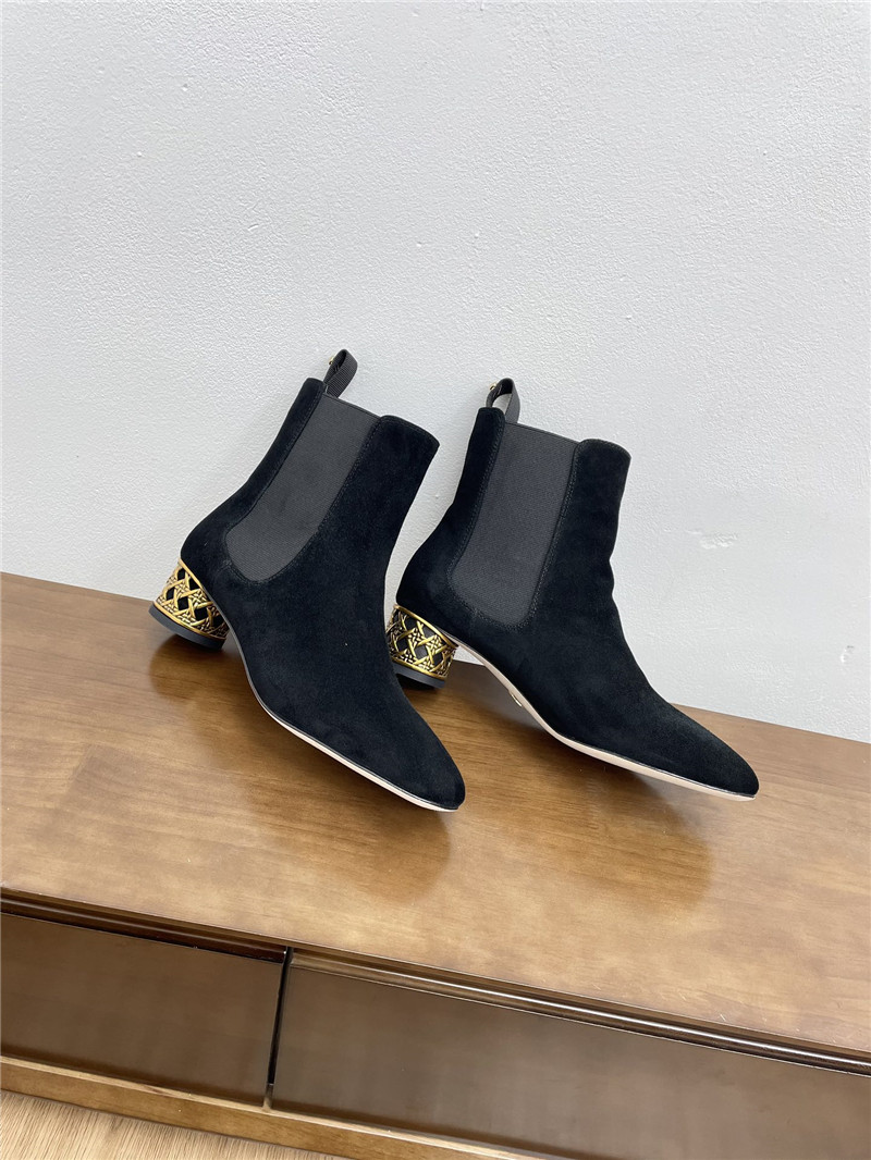 D10r icon 40mm suede ankle boots