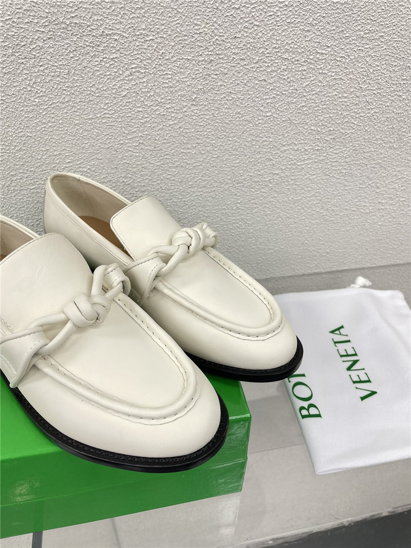 b0tt*ga Ven*ta astaire loafer in white calfskin