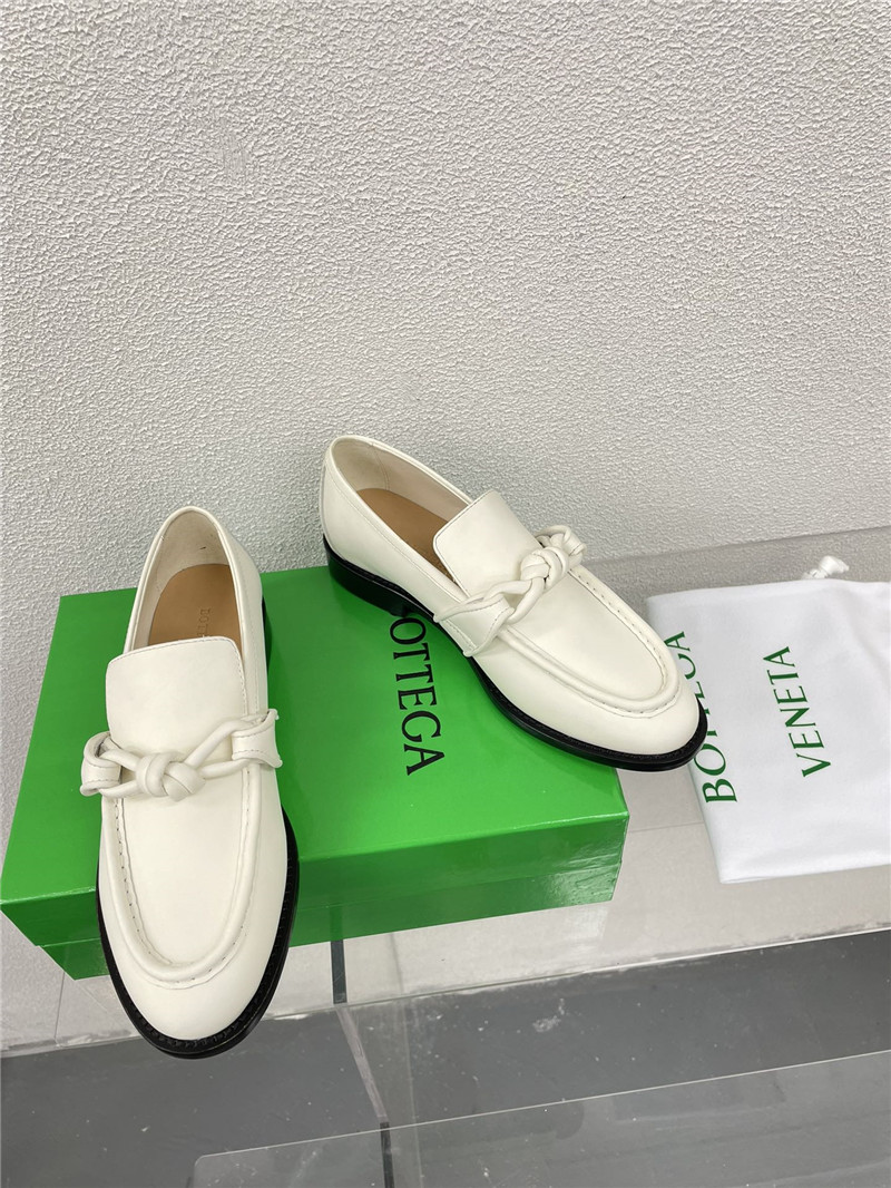 b0tt*ga Ven*ta astaire loafer in white calfskin