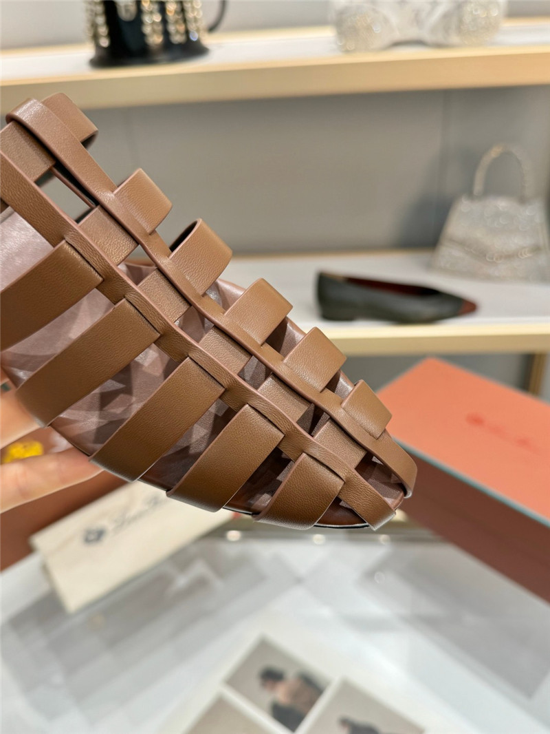 L0r0 P1ana braided strap sandals in brown calfskin