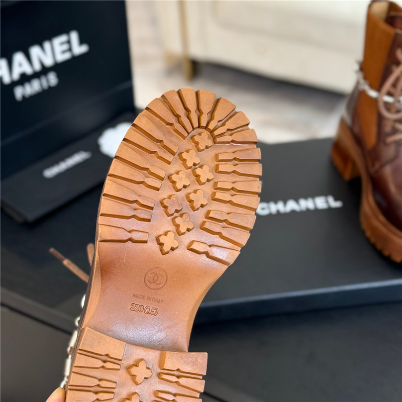 Ch**el calfskin chain lace-up platform boots