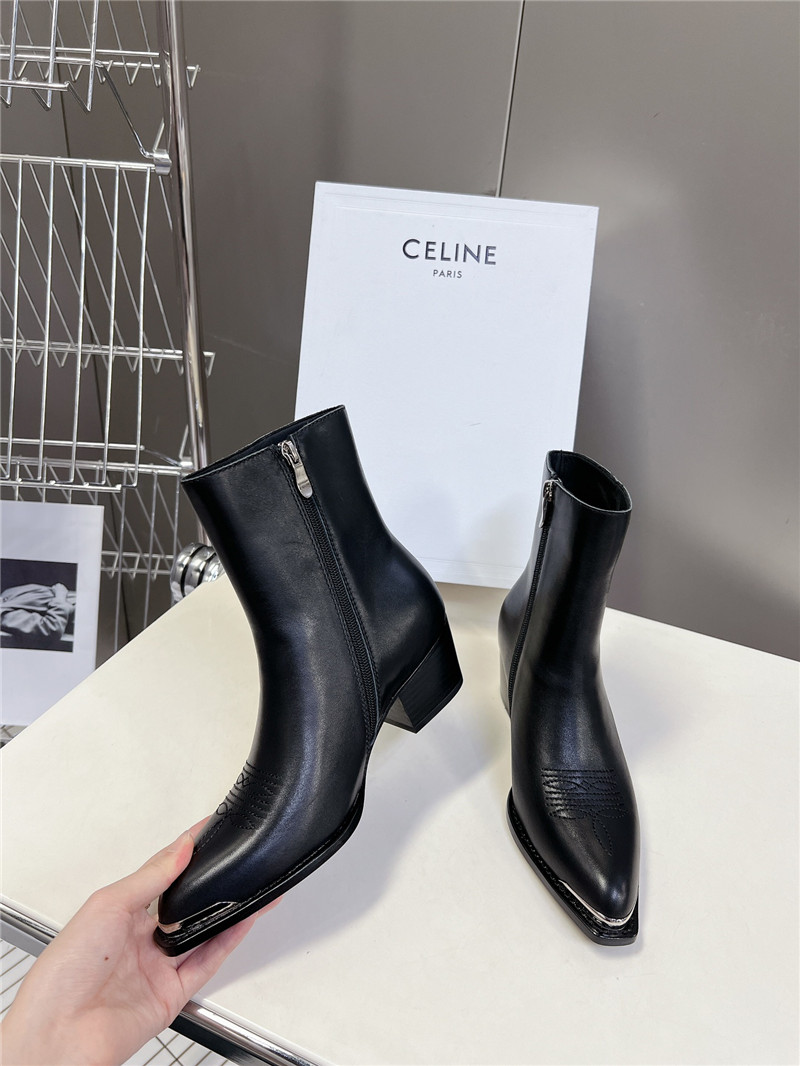 Ce1i*e black calfskin leather zipped western boots
