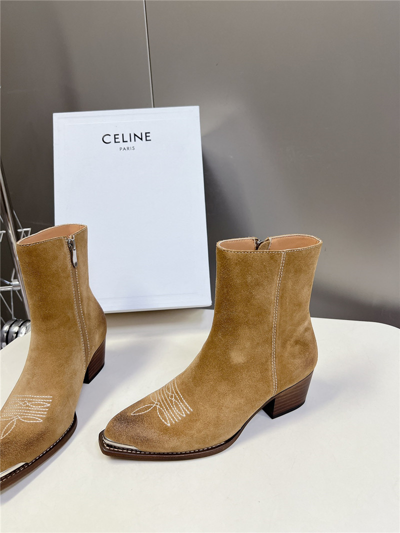 Ce1i*e zipped suede calfskin western boots
