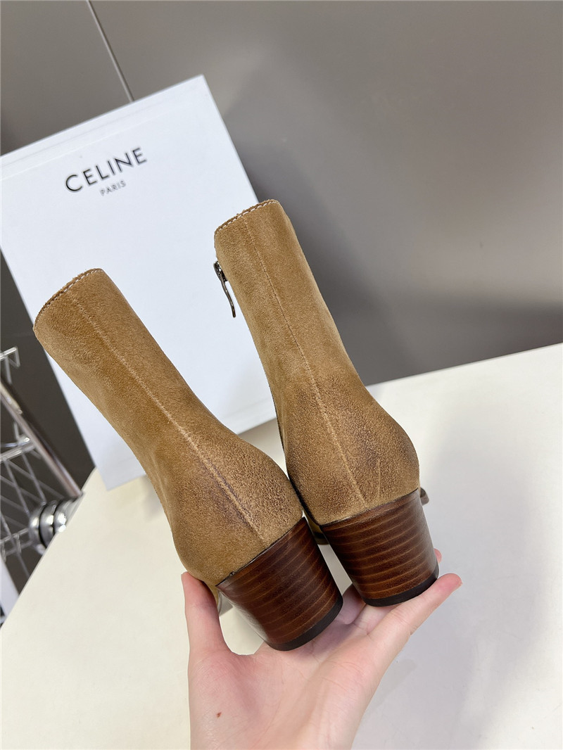 Ce1i*e zipped suede calfskin western boots