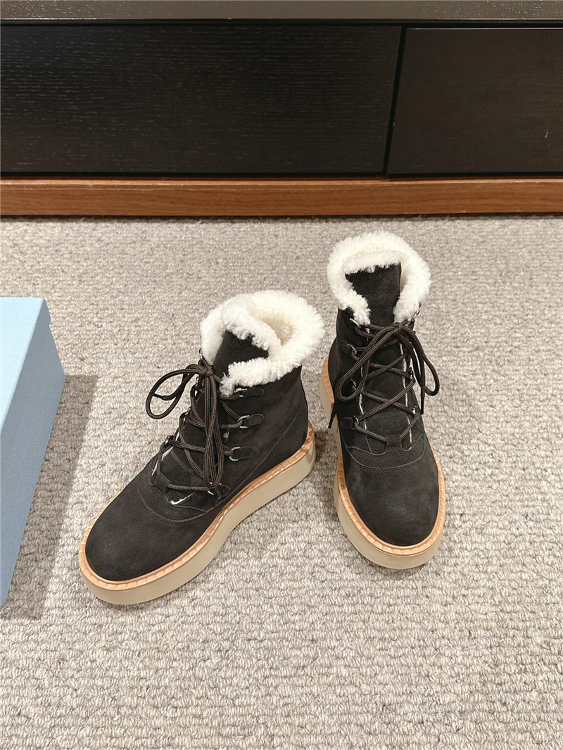 Pra*a suede lace-up shearling boots