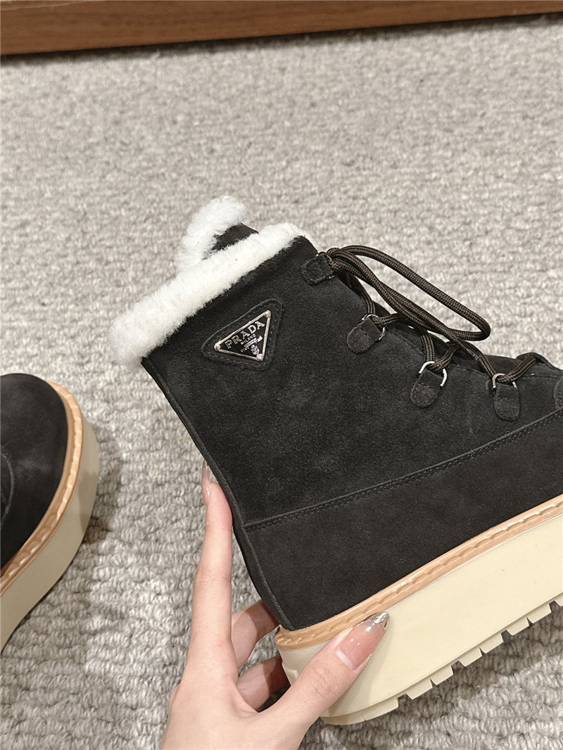 Pra*a suede lace-up shearling boots