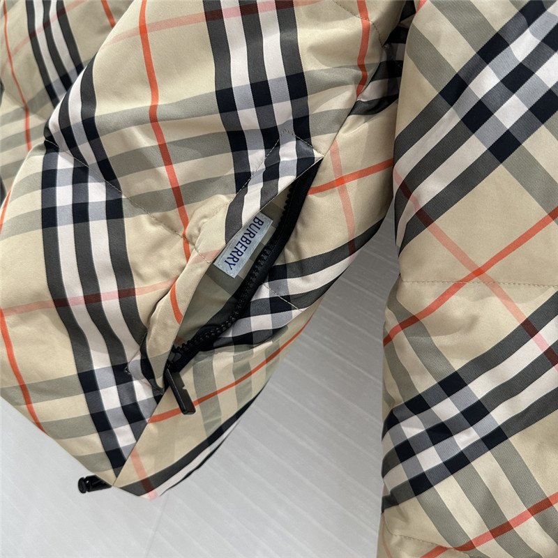 Bv*b*rry short down jacket