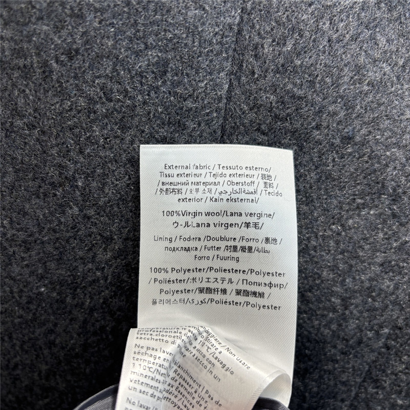 Va1e*ntin0 herringbone coat