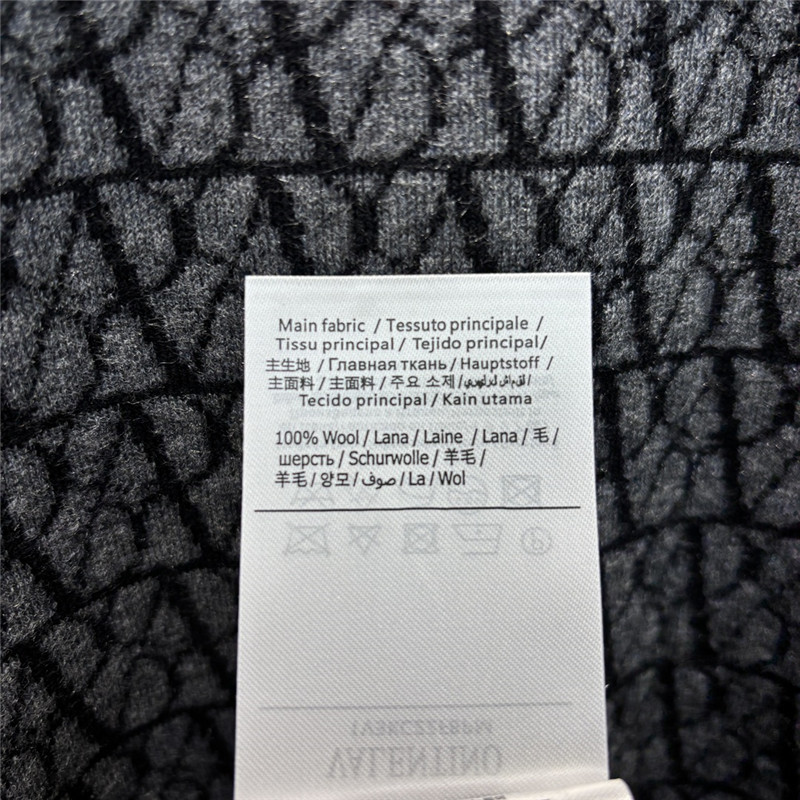 Va1e*ntin0 black toile iconographe cardigan dress