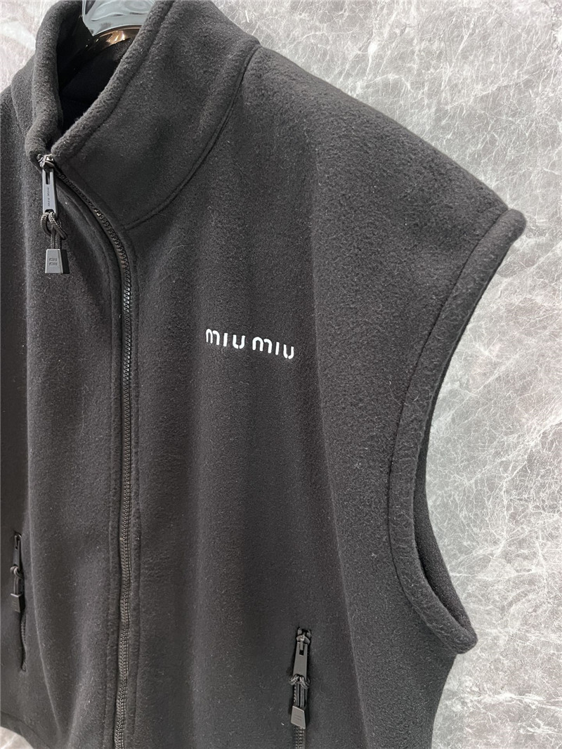 M1um1u stand collar vest coat