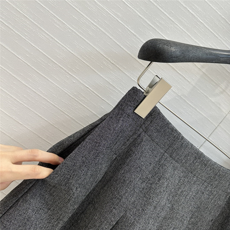 D10r metal buttoned skirt