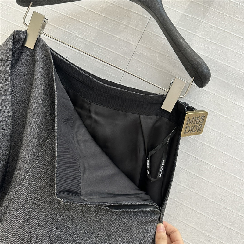 D10r metal buttoned skirt