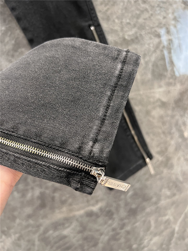 Ch**el side zip jeans