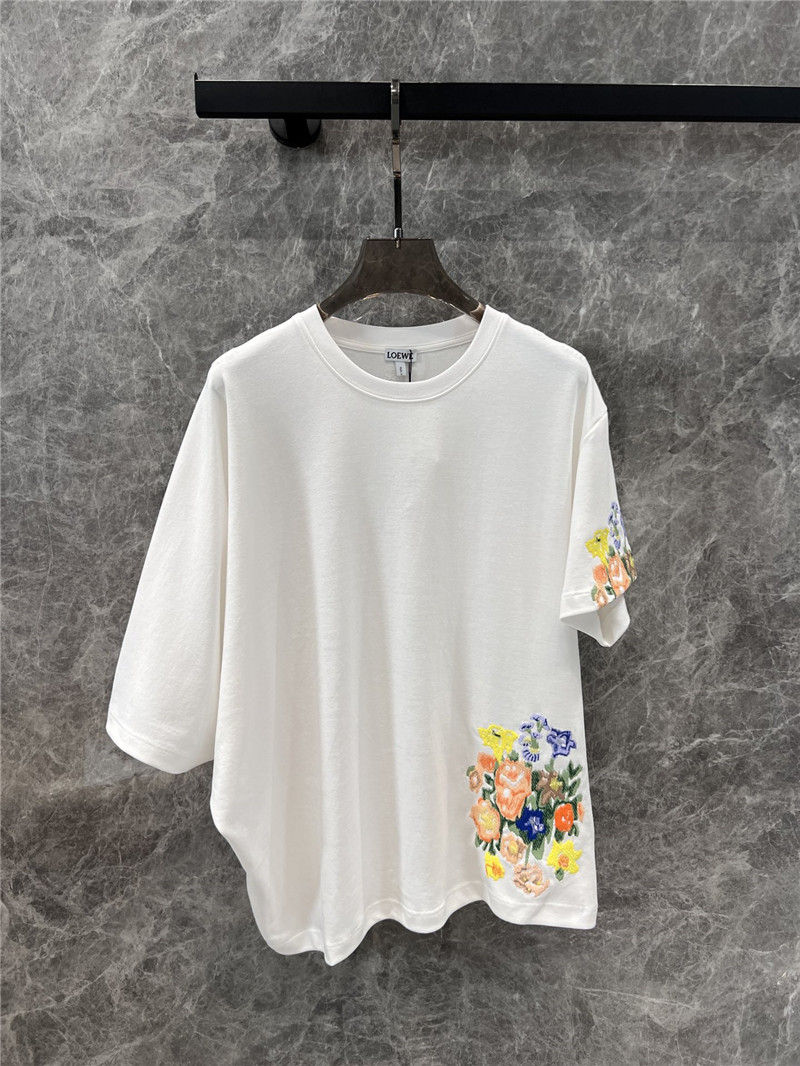 L0ew* short sleeve t-shirt