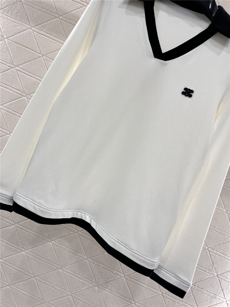 Ce1i*e fake two piece bottoming shirt