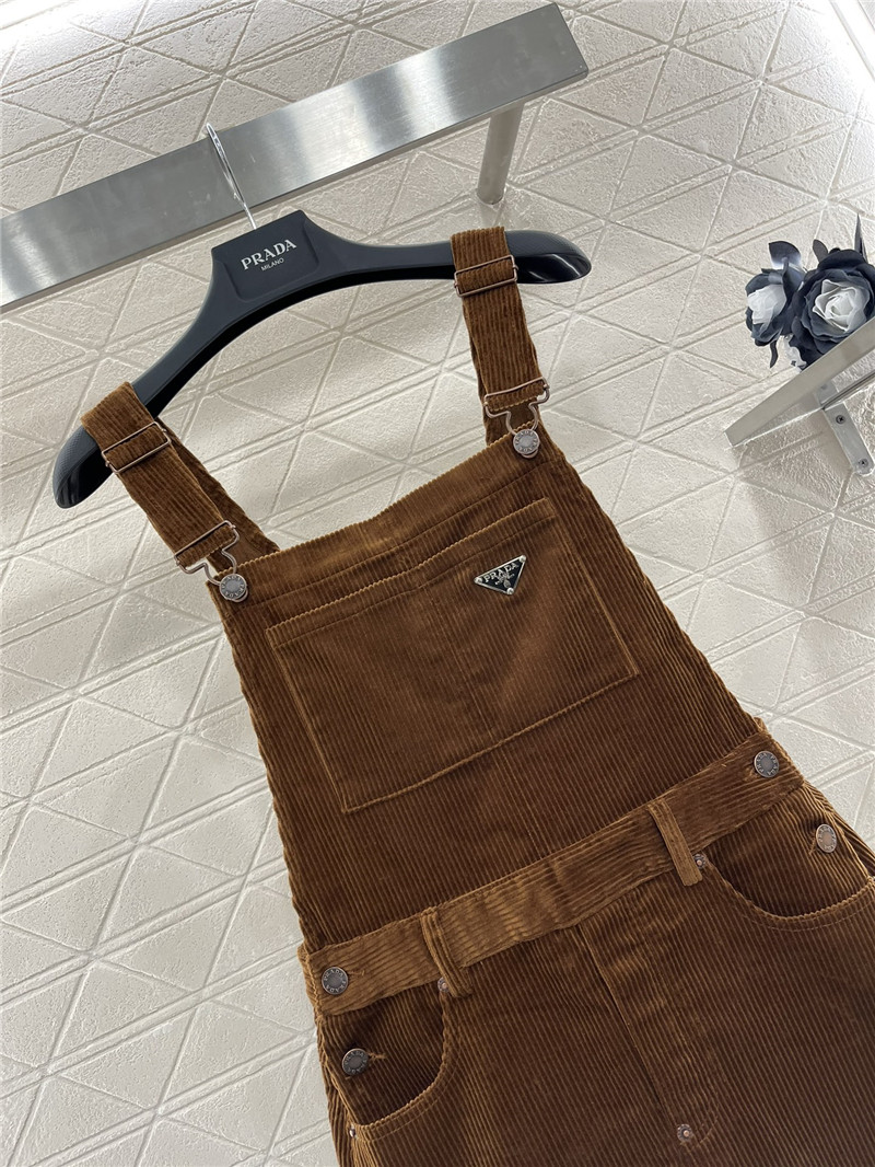 Pra*a corduroy overalls skirt