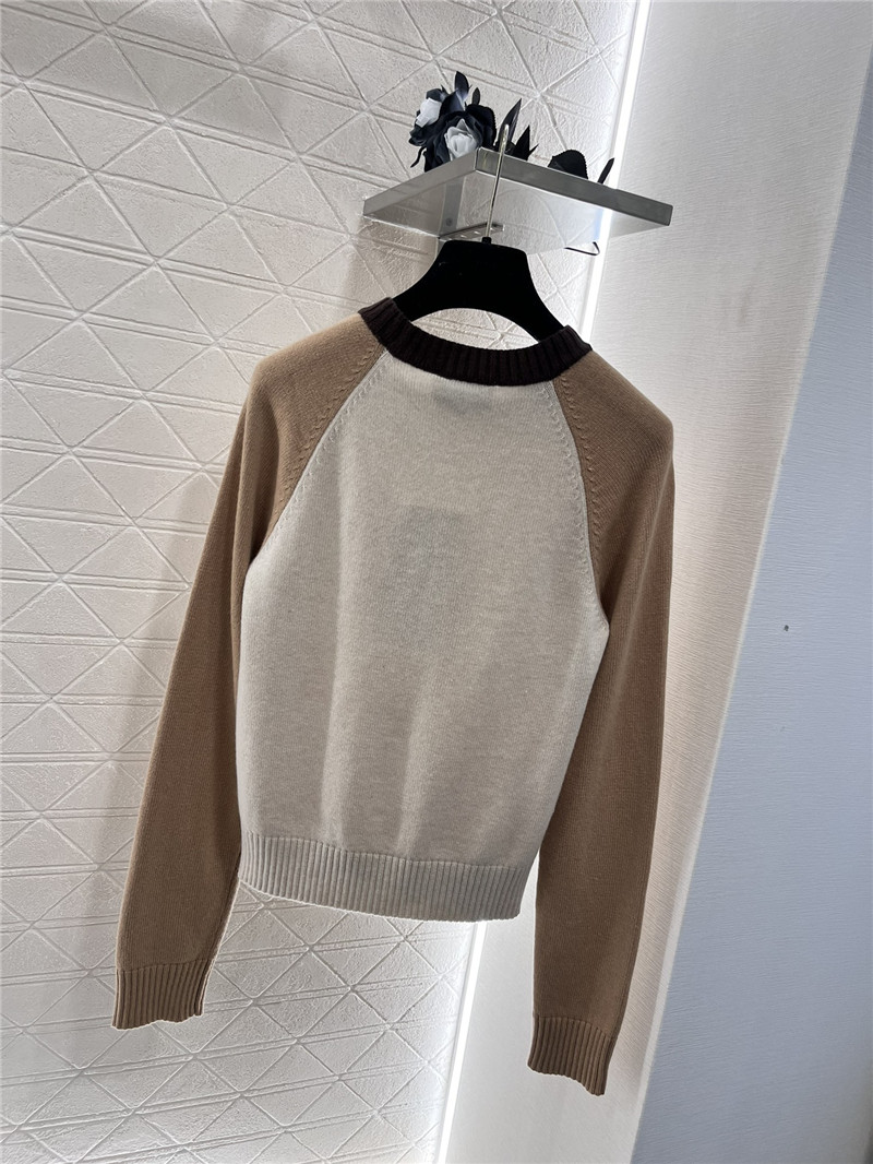 Ch**el two-tone raglan sweater beige and white