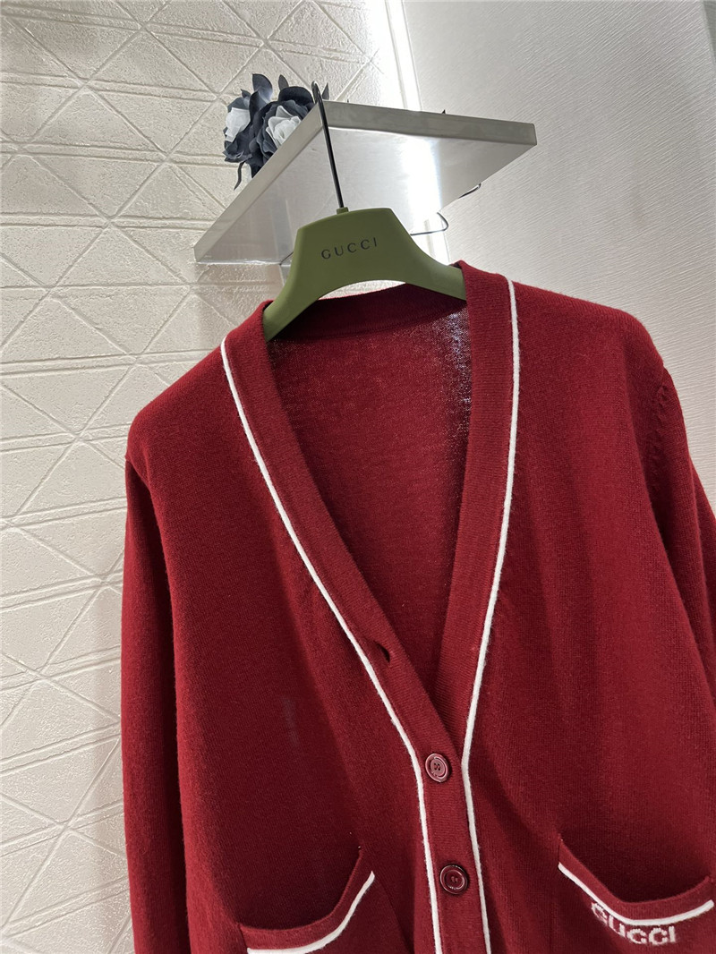 Gvc*1 burgundy wool cardigan with contrast knit