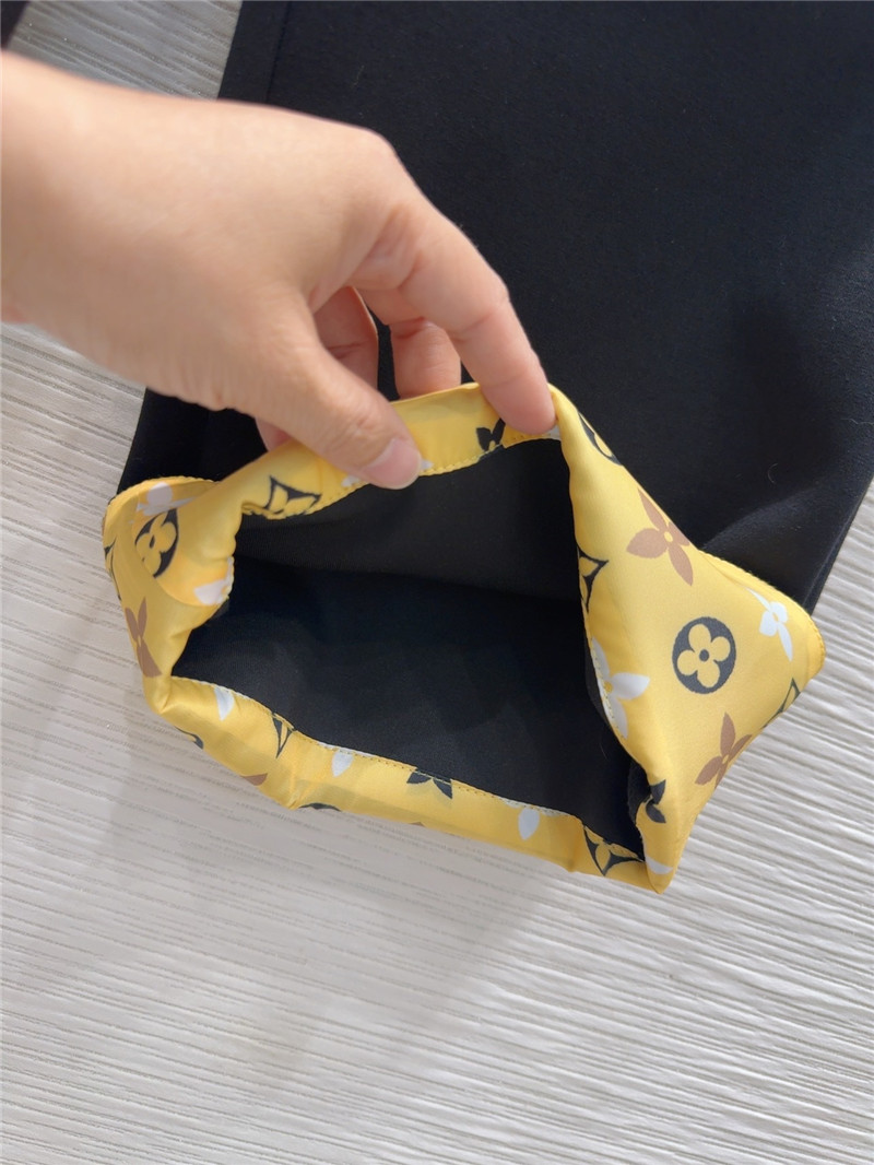 l0vis Vvtt0n lv casual sports suit