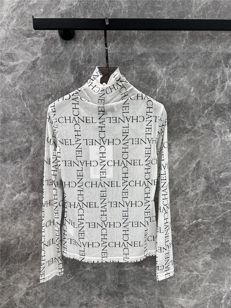 Ch**el bottoming pullover