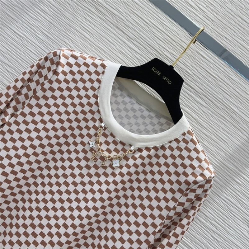 l0vis Vvtt0n lv checkerboard top