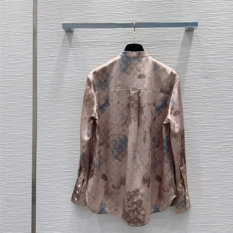 l0vis Vvtt0n lv new shirt